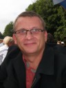 Stefan, 42&nbsp;years: Single and looking for my second half. I&acute;m loyal and honestly. You should be same. I&acute;m looking for a lady between thirtythree and fourtytwo.  I&acute;m looking for serious long term relationship. If you want to know more then send me a message. Before you write you have to know that i&acute;m hard working and i&acute;m not at home every day. Normally i leave home on sunday evening and will be back on friday. So be sure you can handle this before you write to me.