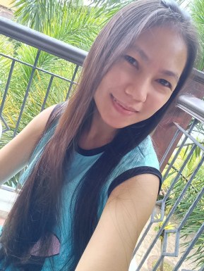 <span>Jhen, 33</span> <span style='width: 25px; height: 16px; float: right; background-image: url(/bitmaps/flags_small/MY.PNG)'> </span><br><span>Labuan, Malaysia</span> <input type='button' class='joinbtn' style='float: right' value='JOIN NOW' />