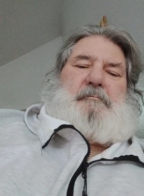 American men looking for love