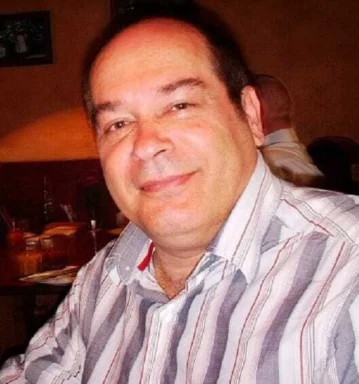 <span>Robert, 58</span>&nbsp;<span style='width: 25px; height: 16px; float: right; background-image: url(/bitmaps/flags_small/DE.PNG)'>&nbsp;</span><br><span>Geldern, Germany</span>&nbsp;<input type='button' class='joinbtn' style='float: right' value='JOIN NOW' />