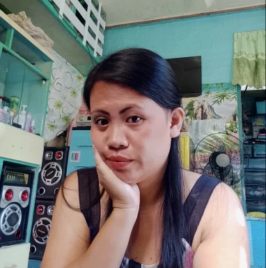 <span>Jove, 34</span>&nbsp;<span style='width: 25px; height: 16px; float: right; background-image: url(/bitmaps/flags_small/PH.PNG)'>&nbsp;</span><br><span>Mandaluyong, Filipinas</span>&nbsp;<input type='button' class='joinbtn' style='float: right' value='JOIN NOW' />