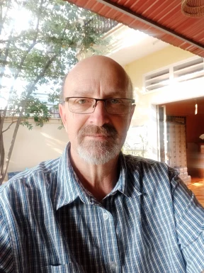 <span>Mark , 62</span>&nbsp;<span style='width: 25px; height: 16px; float: right; background-image: url(/bitmaps/flags_small/NZ.PNG)'>&nbsp;</span><br><span>Christchurc, New Zealand</span>&nbsp;<input type='button' class='joinbtn' style='float: right' value='JOIN NOW' />