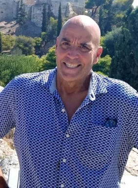 American men looking for love