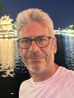 Foreign men for dating