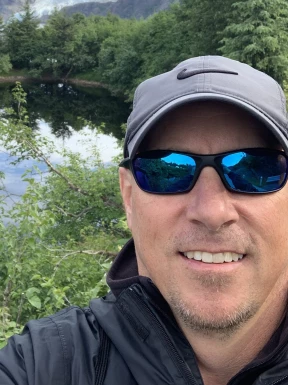 American men looking for love