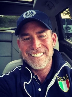 American men looking for love