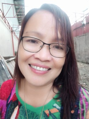 <span>Marilou, 49</span>&nbsp;<span style='width: 25px; height: 16px; float: right; background-image: url(/bitmaps/flags_small/PH.PNG)'>&nbsp;</span><br><span>Mandaue, Philippines</span>&nbsp;<input type='button' class='joinbtn' style='float: right' value='JOIN NOW' />