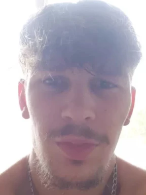 English men looking for love