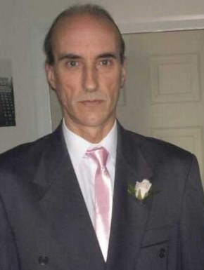 English men looking for love