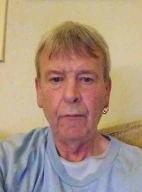English men looking for love