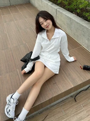 Girls for dating