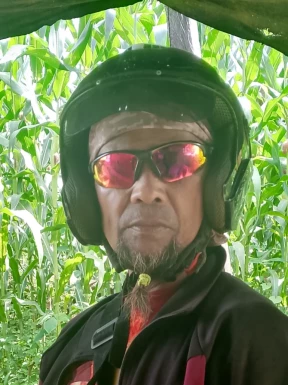 Foreign men for dating