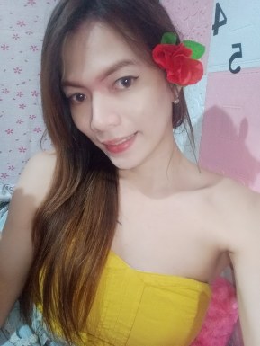 <span>Leah, 34</span> <span style='width: 25px; height: 16px; float: right; background-image: url(/bitmaps/flags_small/PH.PNG)'> </span><br><span>Pasay, Philippines</span> <input type='button' class='joinbtn' style='float: right' value='JOIN NOW' />