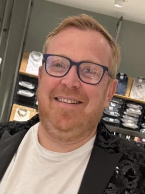 Foreign men for dating